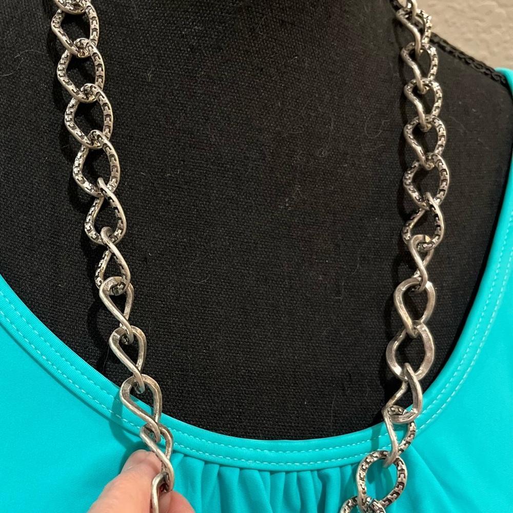 N173 Textured Reversible Silver/Grey Pewter Linked Metal Chain